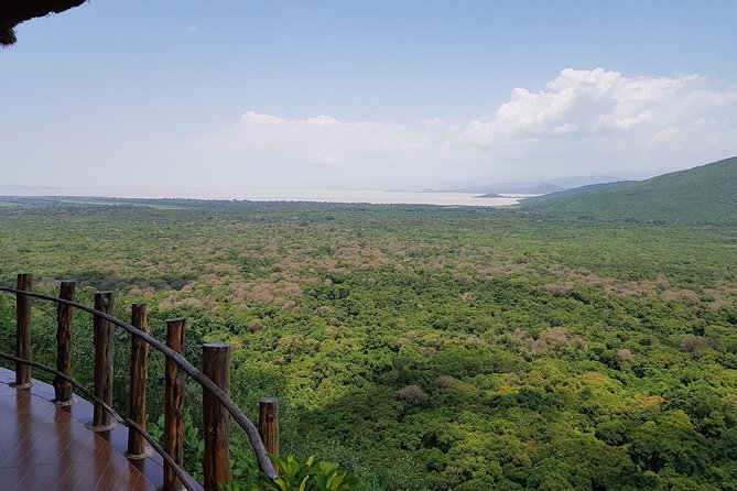 2 Days Ethiopian Rift Valley Lakes Tour from Addis Ababa - Butajira viewpoints and a Silte village visit for the human scale
