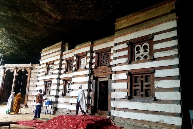 3 Days 2 nights Lalibela & Yemrehana Krestos seightseeeing tour - Day 1 arrival and the first church groups in Lalibela