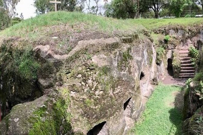 Day Tours around Addis Abeba, Melka Kunture and Adadi Mariam - Stop 2 Adadi Maryam: a southern rock-hewn church with Lalibela-era echoes