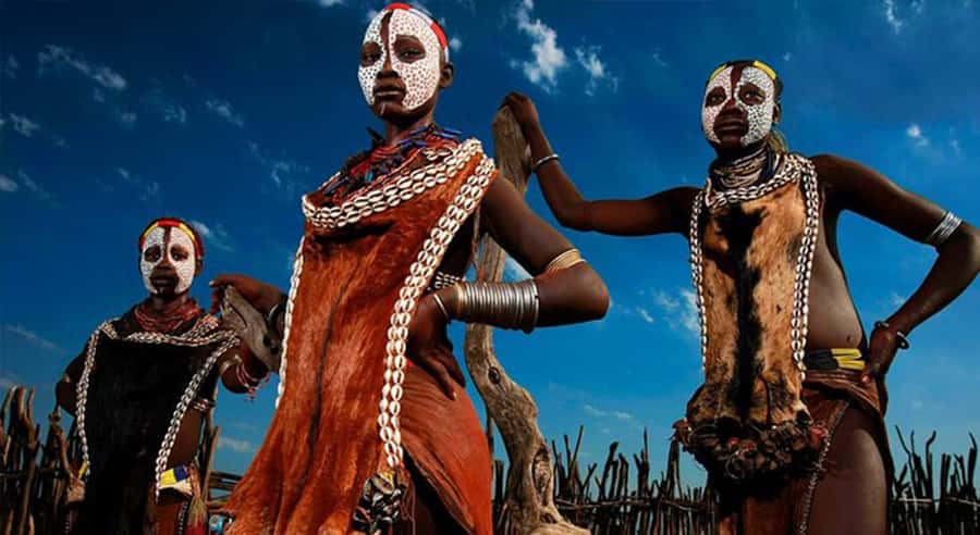 From Arba Minch: 4-Day Omo Valley Tribal Guided Tour - Why this Omo Valley trip feels different than a checkpoint tour