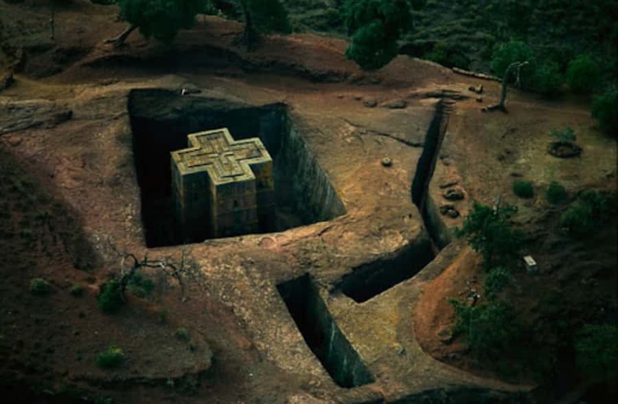 Full Day lalībela church's tour - Lalibela in one full day: 11 churches carved out of rock