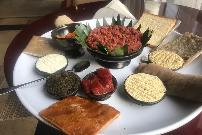 Go wheretheLocalsgo, Eatwhat thelocalseat!open Market&More Tours - Private pace, small group size, and how that affects value