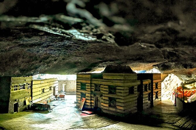 Lalibela churches , church museum & Yemrehan kirstose ( cave church) - Coffee ceremony, a home-hosted pause, and how to use it