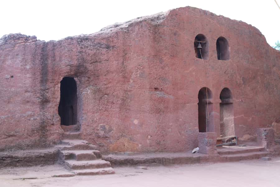 Lalibela: Churches Full-Day Private Tour w/Coffee Ceremony - Northwestern Churches: Bet Medhane Alem to Bet Golgotha