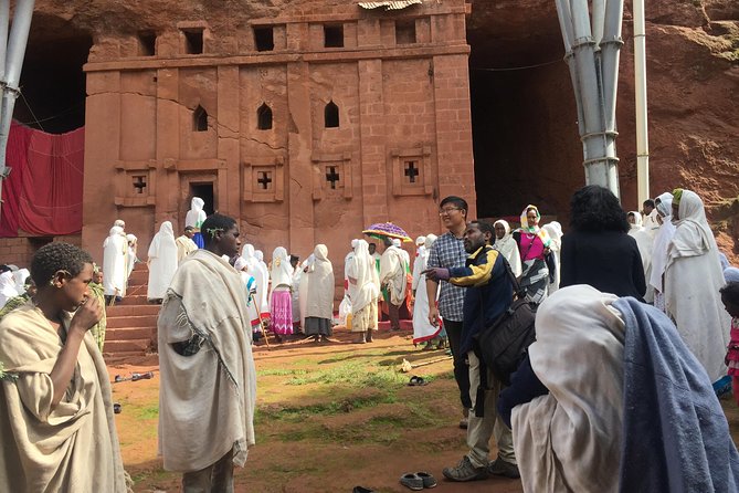 Lalibela churches Guided Tour - Stop one: the northwestern cluster, Bet Medhane Alem to Bet Golgotha