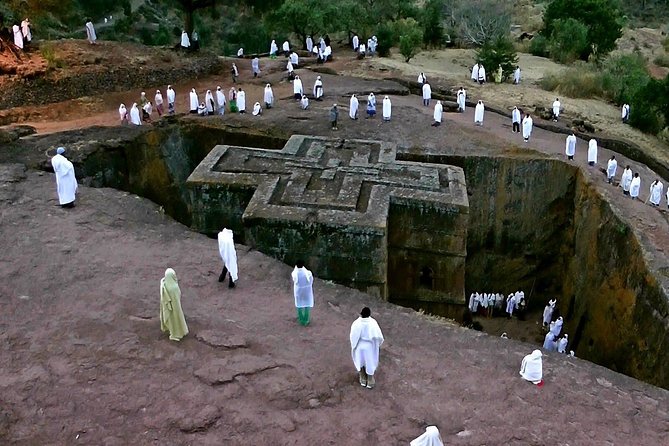 Lalibela Full Day Guided Tours With Hotel & Airport Pickup - Flying into Lalibela to save a whole lot of stress