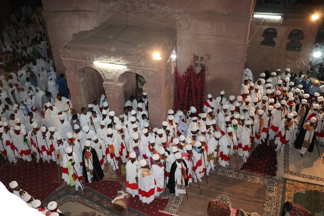 Lalibela Rock Churches Guided Tour - Coffee ceremony and a town visit: why this stop is more than a break