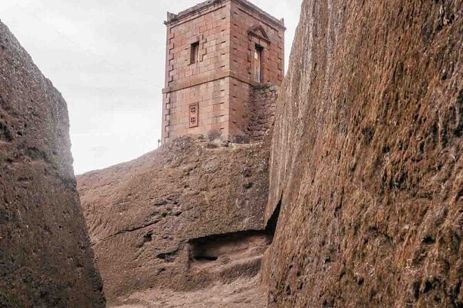 Private Ethiopian Combined Tours 15 Days - Gondar’s royal ruins and Debre Birhan Selassie murals